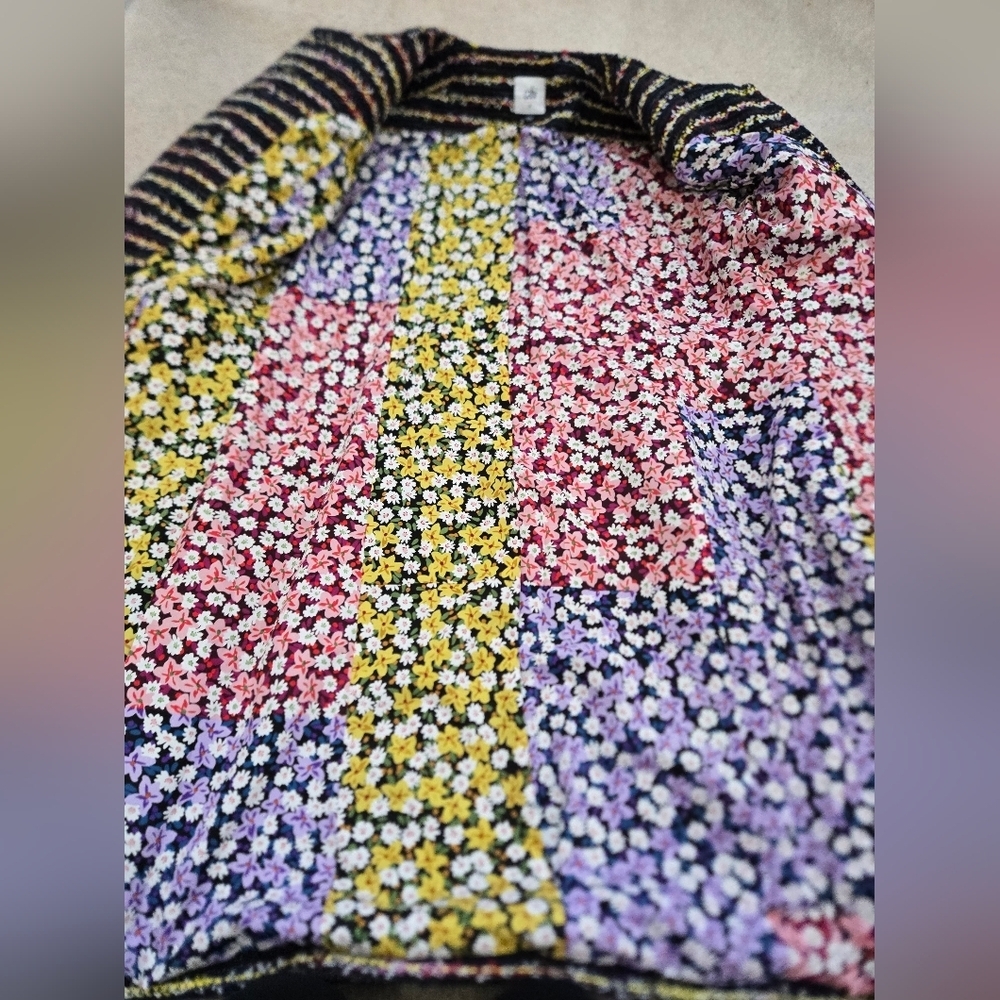 Cabi Headliner Multicolor Striped Long-Sleeve Knit Jacket With Floral Buttons. - Picture 14 of 15